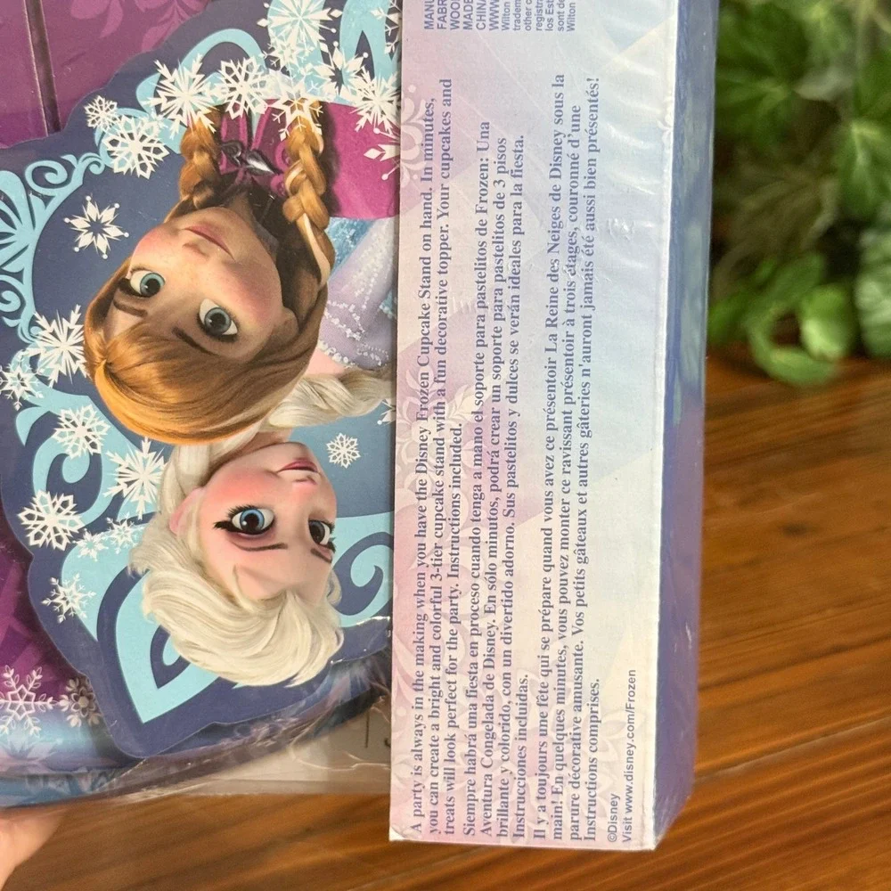 Wilton Disney Frozen Cupcake Stand Kids Purple New 3-Tier Tower 1512-4500